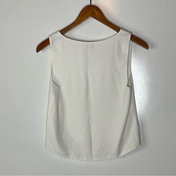 Babaton White Loose Fit V Neck Tank Top Size XXS - Picture 3 of 7